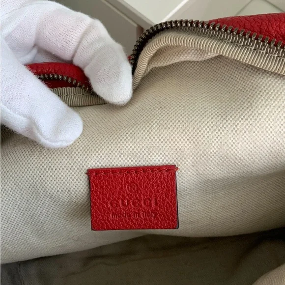 Gucci Red Logo Belt Bag - Picture 5 of 8